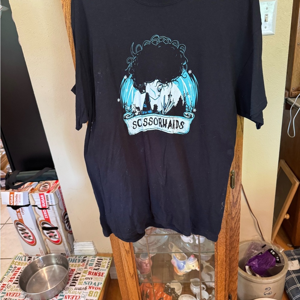 Gildan Black Graphic T-Shirt with Blue Accents